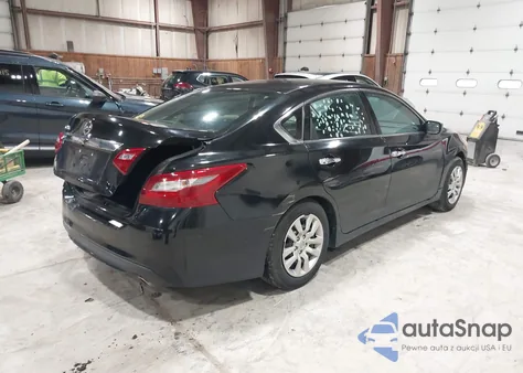 2018 Nissan Altima 2.5 S из США, поврежденный, VIN 1N4AL3AP7JC114480